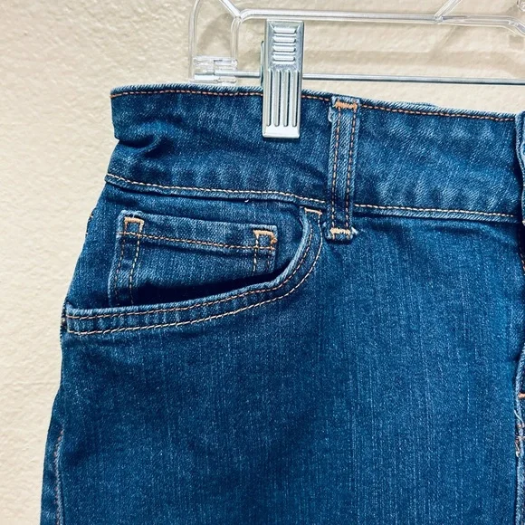 Old Navy Denim Jeans Skirt - Picture 4 of 10